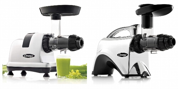 Side by side comparison of Omega MM900HDS and Omega NC900HDC masticating juicers.